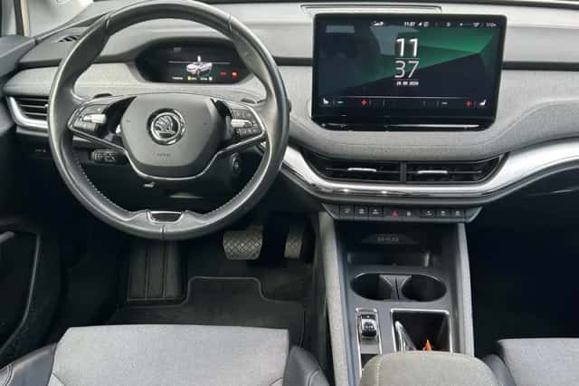 Škoda Enyaq (2021) thumbnail 3