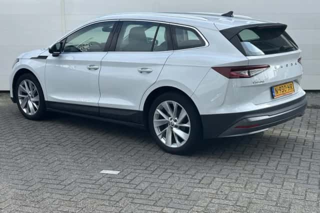 Škoda Enyaq (2021) thumbnail 6