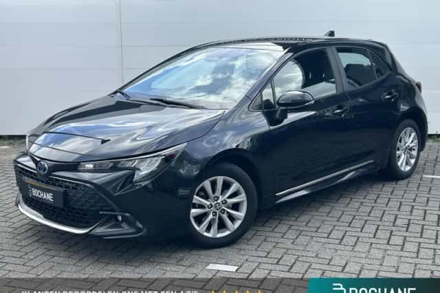 Toyota Corolla (2023) thumbnail 1