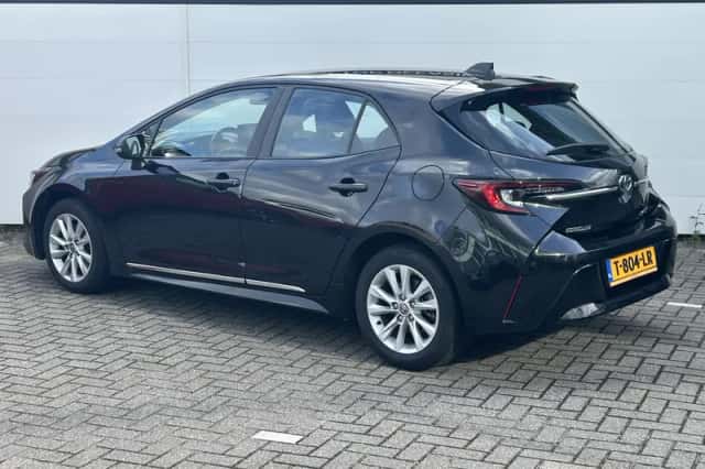 Toyota Corolla (2023) thumbnail 6