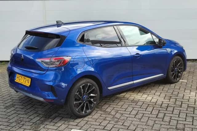 Renault Clio (2025) thumbnail 2