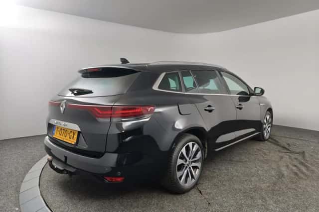 Renault Mégane (2023) thumbnail 2