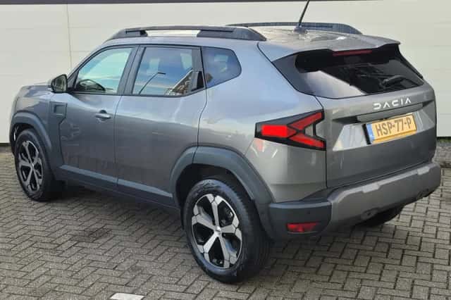 Dacia Duster (2025) thumbnail 6