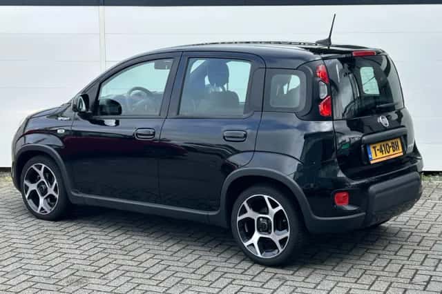 Fiat Panda (2022) thumbnail 6