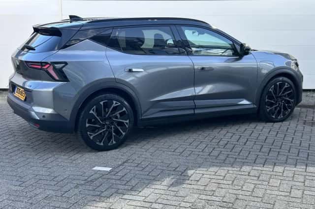Renault Scénic (2024) thumbnail 2