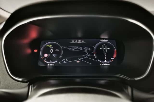 Renault Mégane (2023) thumbnail 4