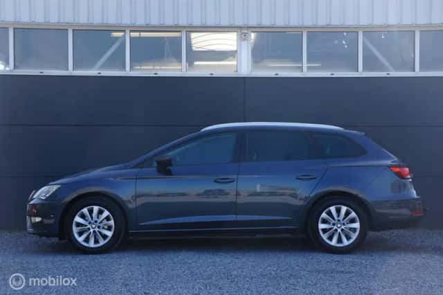 SEAT Leon (2019) thumbnail 6