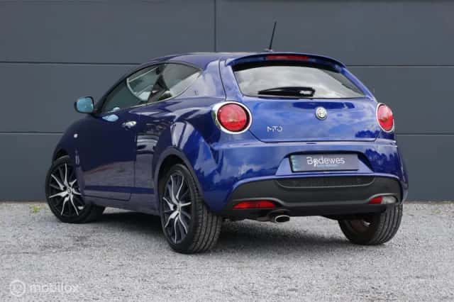 Alfa Romeo MiTo (2015) thumbnail 2