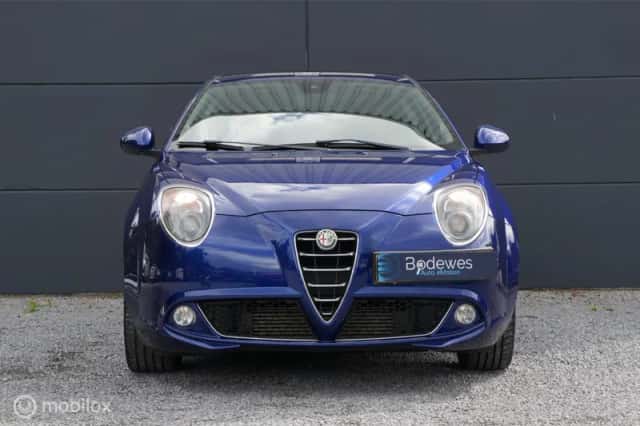 Alfa Romeo MiTo (2015) thumbnail 4