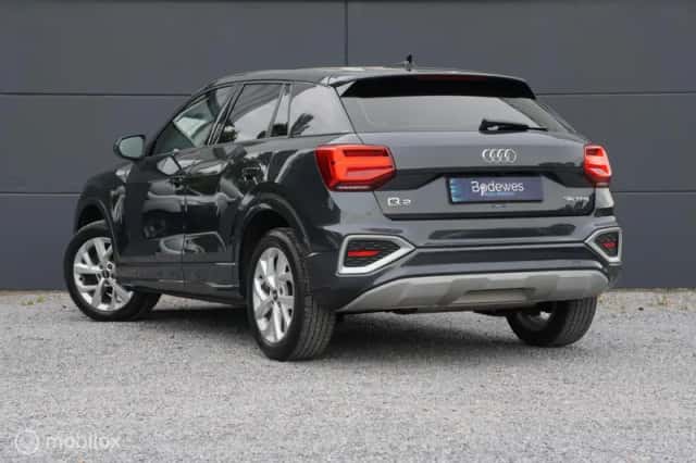 Audi Q2 (2021) thumbnail 2
