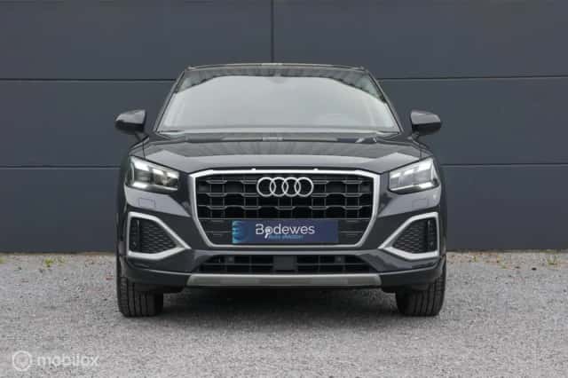 Audi Q2 (2021) thumbnail 4