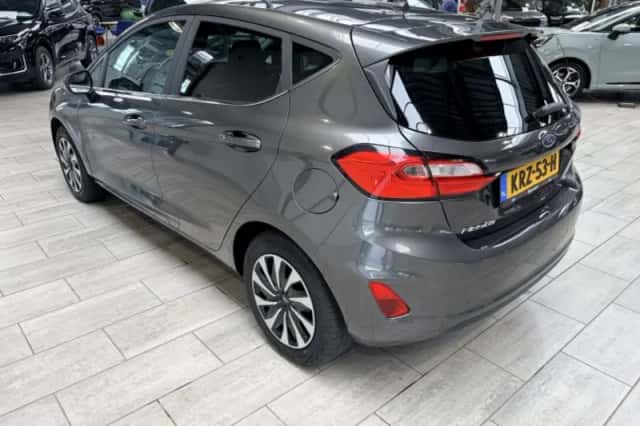 Ford Fiesta (2023) thumbnail 3