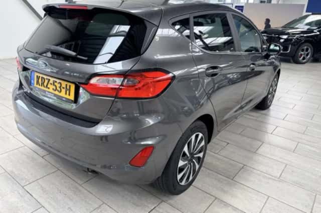 Ford Fiesta (2023) thumbnail 5