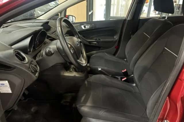 Ford Fiesta (2017) thumbnail 6