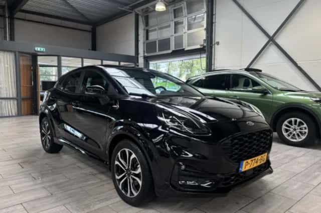 Ford Puma (2022) thumbnail 2