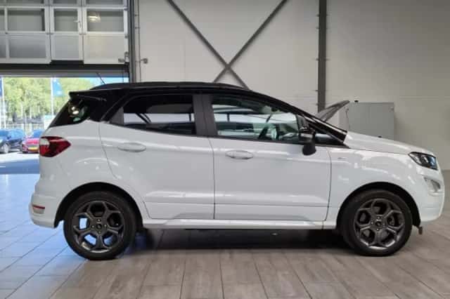 Ford EcoSport (2022) thumbnail 6