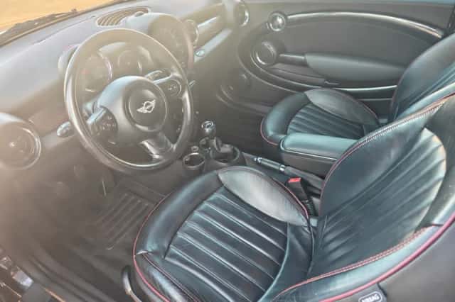 MINI Clubman (2011) thumbnail 4