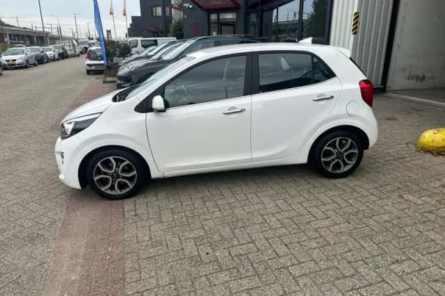 Kia Picanto (2019) thumbnail 5