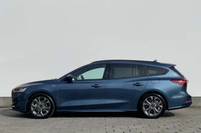 Ford Focus (2024) thumbnail 2