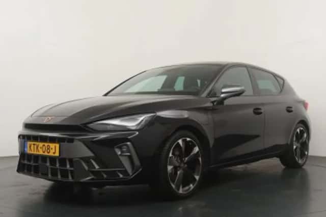 CUPRA Leon Sportstourer (2025) thumbnail 4