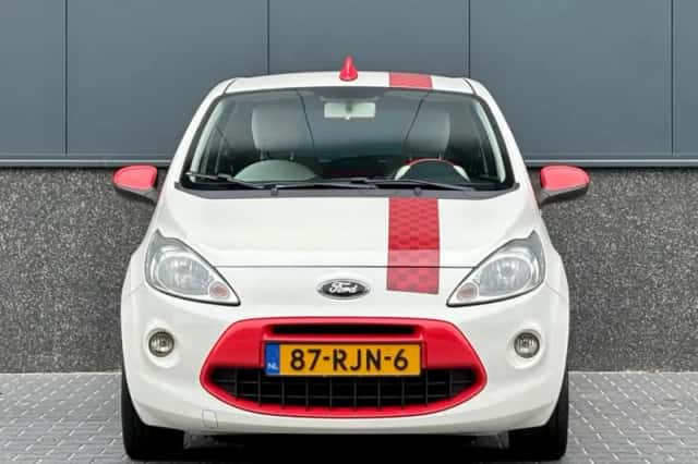 Ford Ka (2011) thumbnail 6