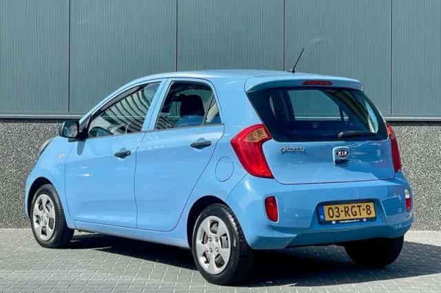 Kia Picanto (2011) thumbnail 4