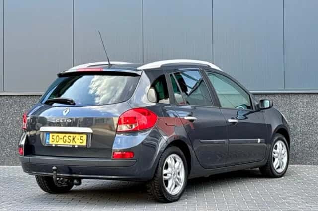 Renault Clio (2008) thumbnail 4