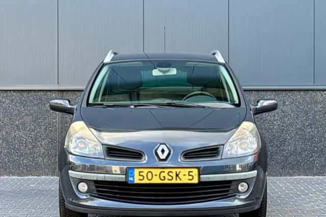 Renault Clio (2008) thumbnail 5