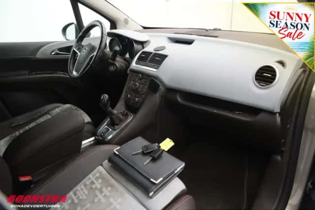 Opel Meriva (2011) thumbnail 5