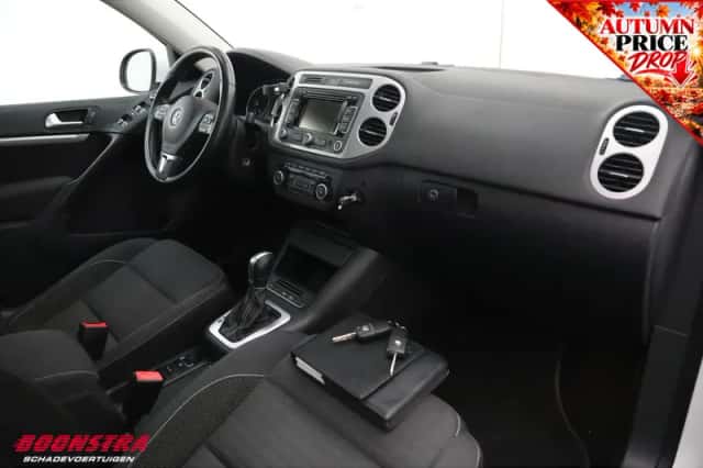 Volkswagen Tiguan (2014) thumbnail 6