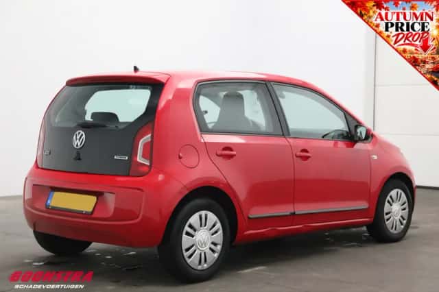 Volkswagen Up! (2015) thumbnail 3