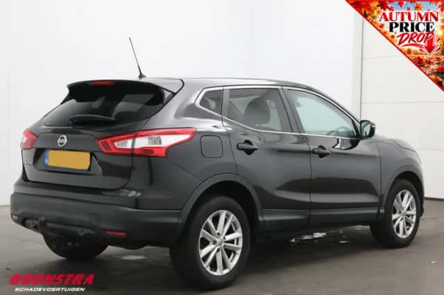 Nissan Qashqai (2014) thumbnail 3