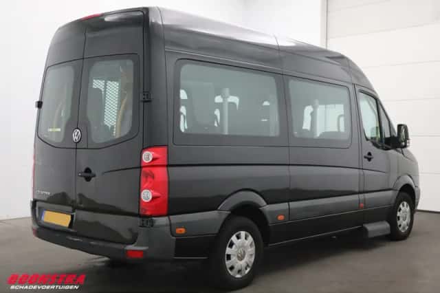 Volkswagen Crafter (2016) thumbnail 3