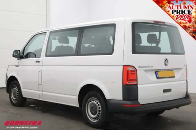 Volkswagen Transporter (2017) thumbnail 4