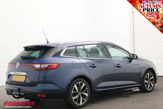 Renault Mégane (2019) thumbnail 3