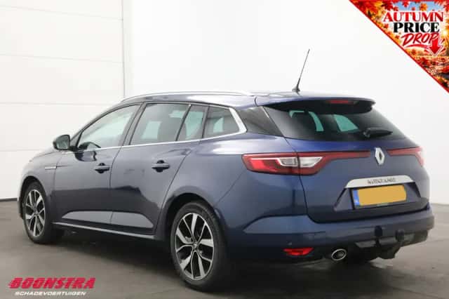 Renault Mégane (2019) thumbnail 4