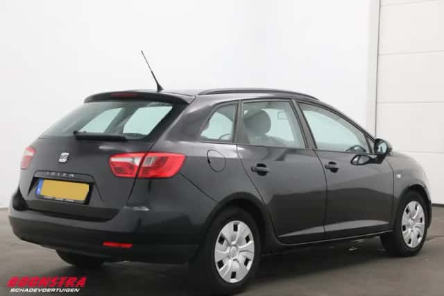 SEAT Ibiza (2011) thumbnail 1