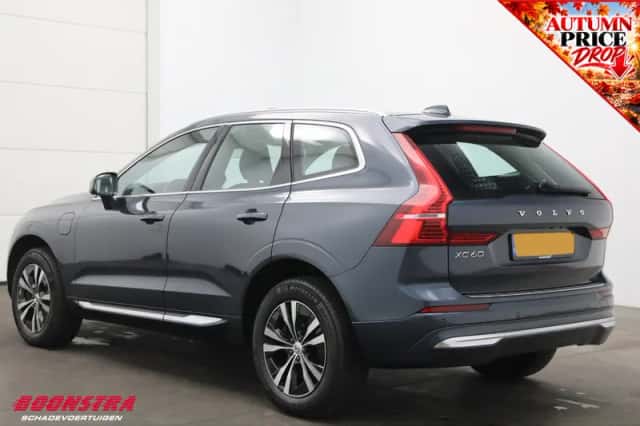 Volvo XC60 (2021) thumbnail 4