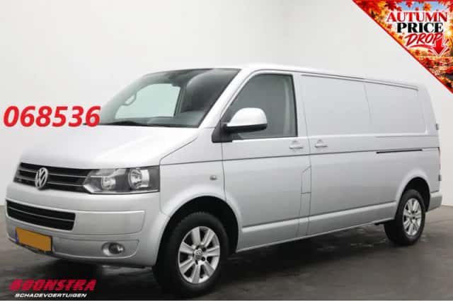 Volkswagen Transporter (2013) thumbnail 1