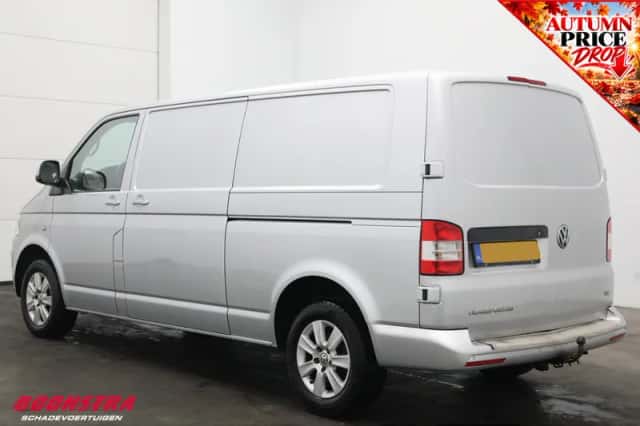 Volkswagen Transporter (2013) thumbnail 4