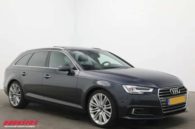 Audi A4 (2016) thumbnail 2