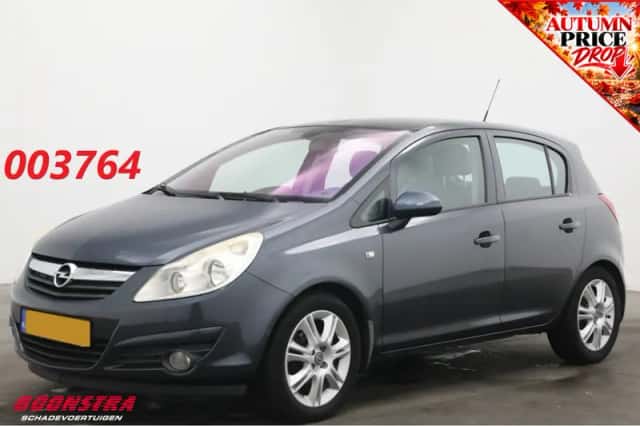 Opel Corsa (2010) thumbnail 1
