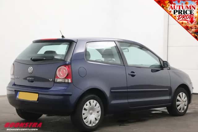 Volkswagen Polo (2006) thumbnail 4