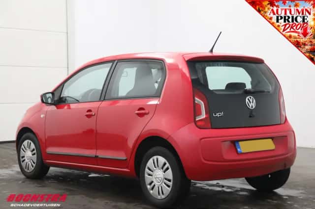 Volkswagen Up! (2014) thumbnail 4