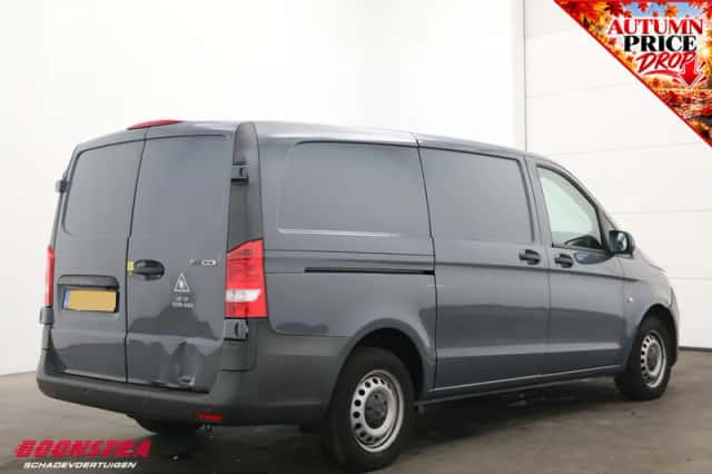 Mercedes-Benz Vito (2019) thumbnail 3