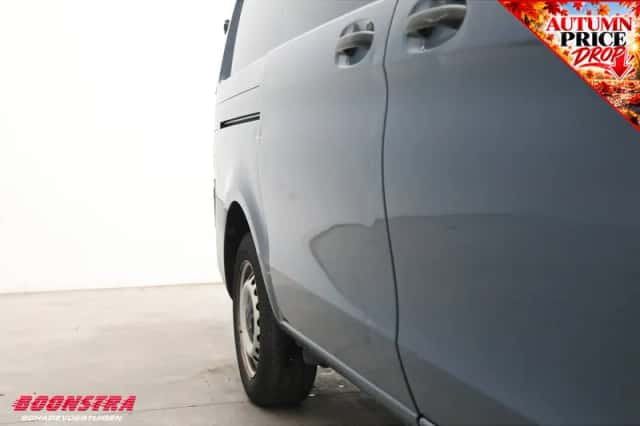 Mercedes-Benz Vito (2019) thumbnail 5