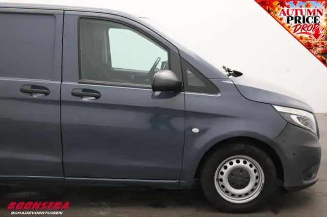 Mercedes-Benz Vito (2021) thumbnail 6