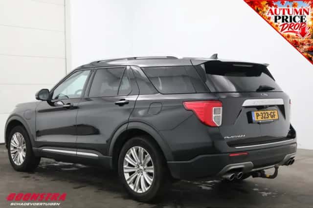 Ford Explorer (2021) thumbnail 4