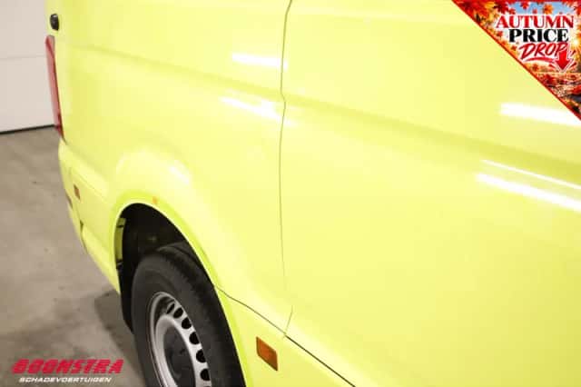 Volkswagen Crafter (2019) thumbnail 5