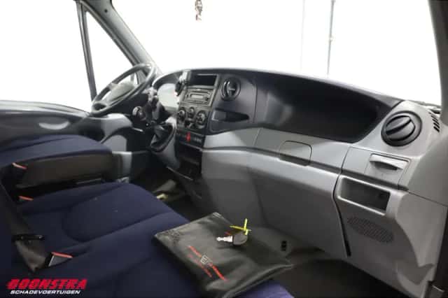 Iveco Daily (2009) thumbnail 6